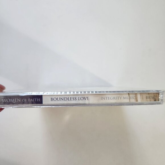 Women Of Faith "Boundless Love" CD Featuring Worship Team From Integrity Music - Picture 3 of 4